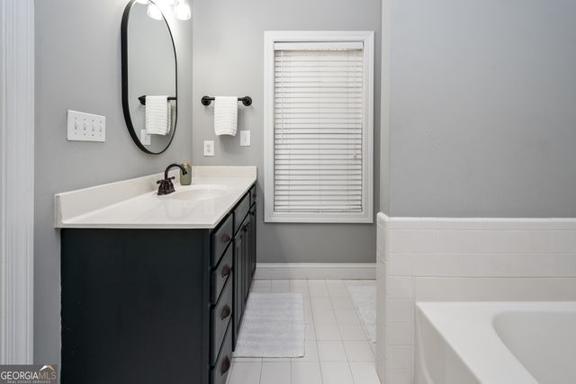 568 Martin Mill Road, Moreland, GA 30259