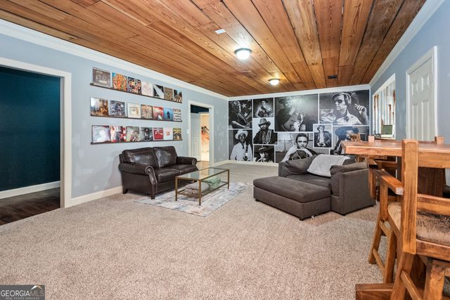 568 Martin Mill Road, Moreland, GA 30259