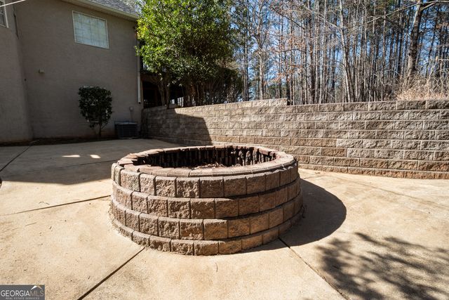 568 Martin Mill Road, Moreland, GA 30259