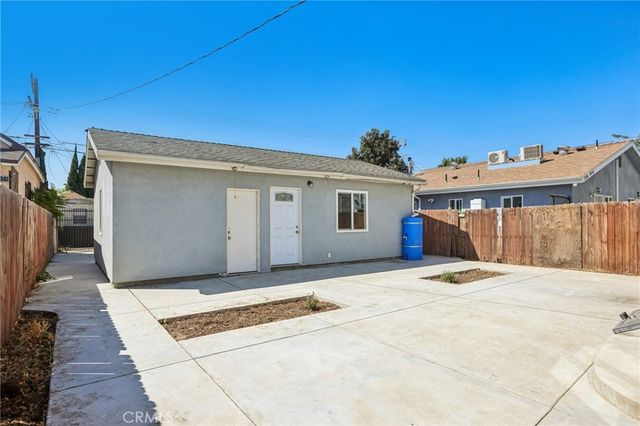1352 23 rd, Los Angeles, CA 90011