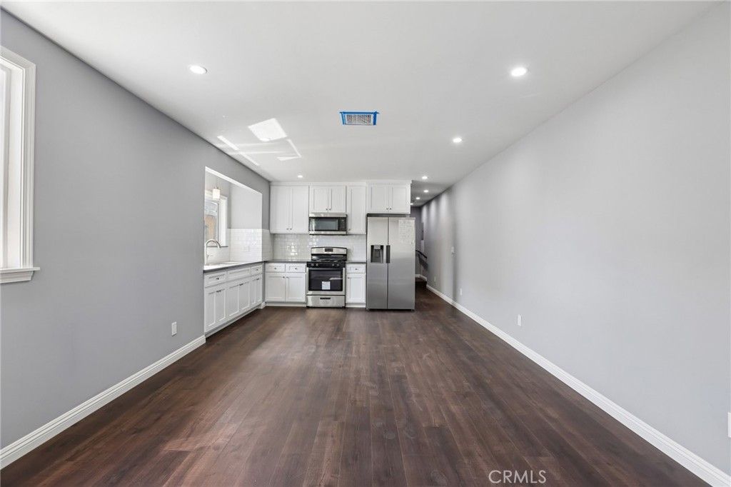 1352 23 rd, Los Angeles, CA 90011 — photo 2