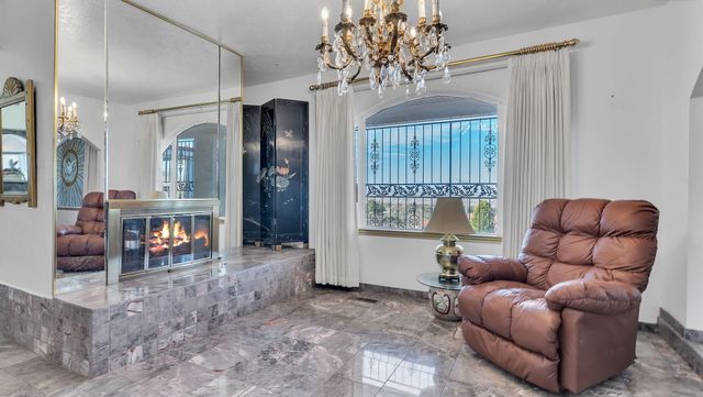 1512 La Tuna Place SE, Albuquerque, NM 87123