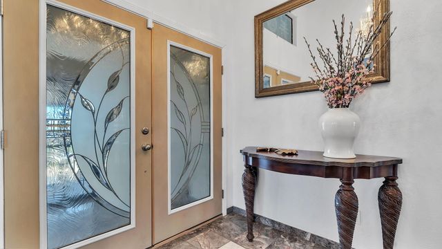 1512 La Tuna Place SE, Albuquerque, NM 87123