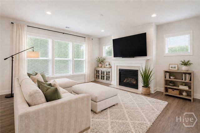 104 Kingbird Court, Savannah, GA 31410