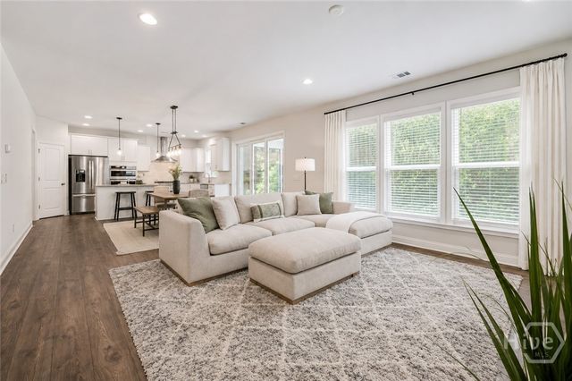 104 Kingbird Court, Savannah, GA 31410