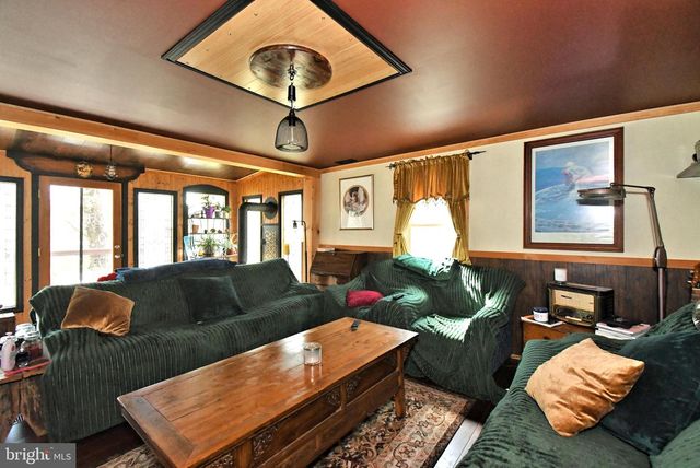 755 HAUNTED LN, Bensalem, PA 19020