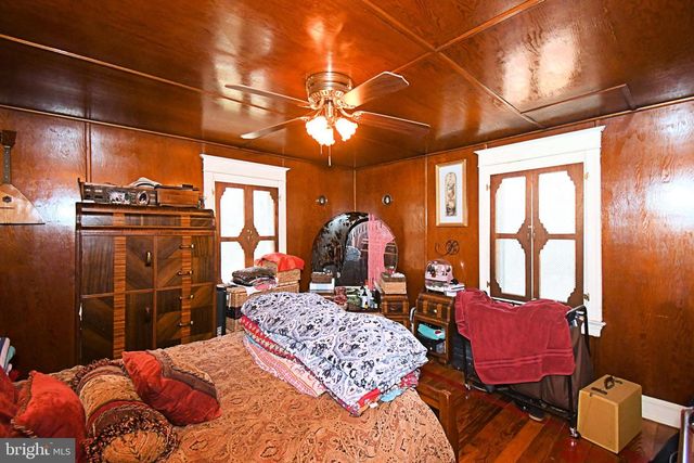 755 HAUNTED LN, Bensalem, PA 19020