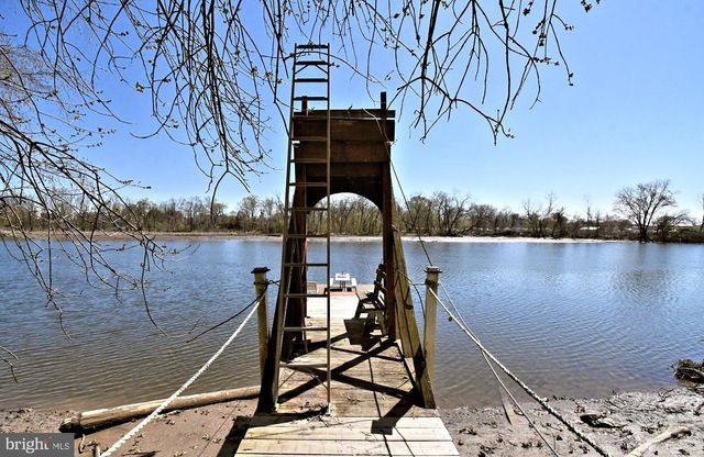 755 HAUNTED LN, Bensalem, PA 19020