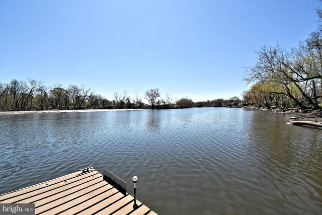 755 HAUNTED LN, Bensalem, PA 19020