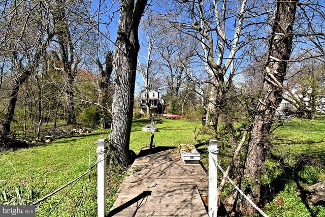 755 HAUNTED LN, Bensalem, PA 19020