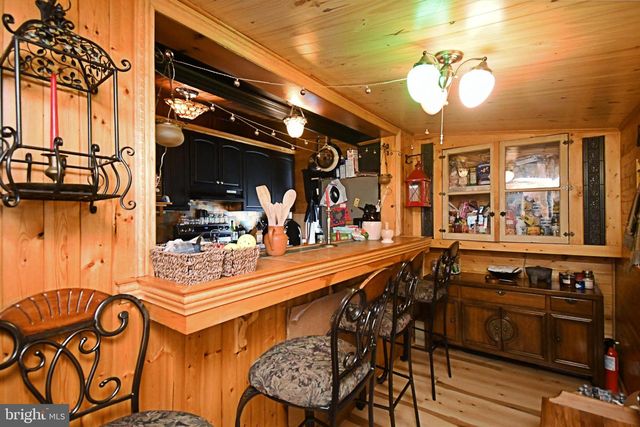 755 HAUNTED LN, Bensalem, PA 19020