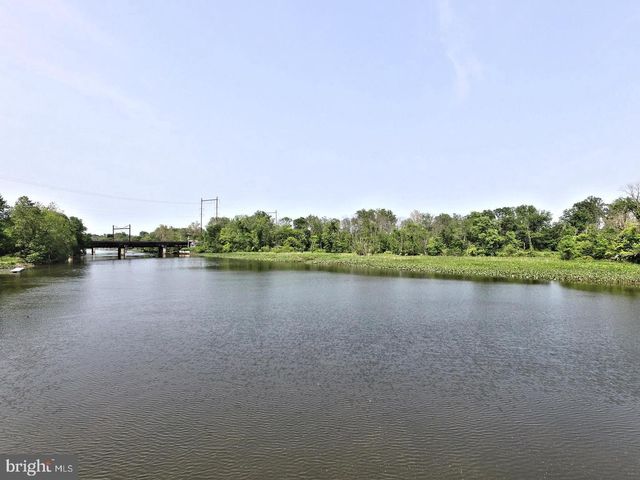 755 HAUNTED LN, Bensalem, PA 19020