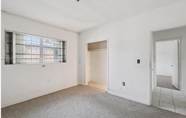 940 NW 67th St, Miami, FL 33150