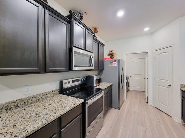 10793 Castle Rock Drive, Cleveland, TX 77328