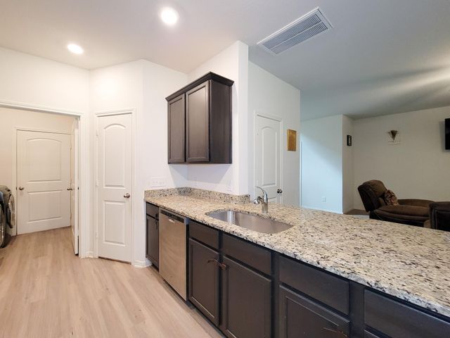 10793 Castle Rock Drive, Cleveland, TX 77328