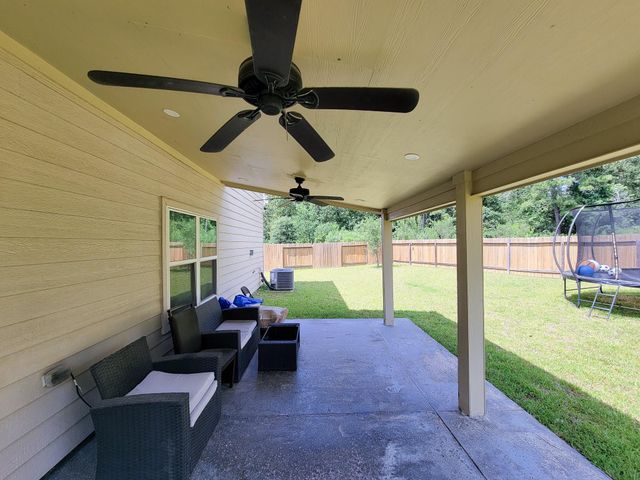 10793 Castle Rock Drive, Cleveland, TX 77328