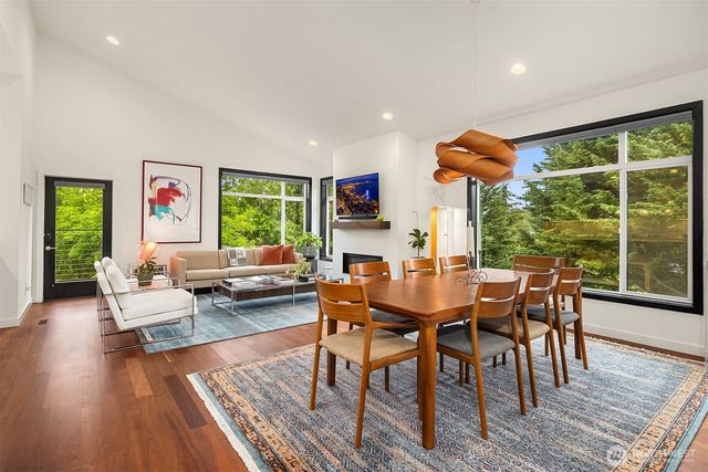 311 34th Avenue E, Seattle, WA 98112