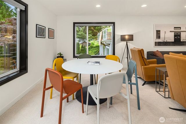311 34th Avenue E, Seattle, WA 98112