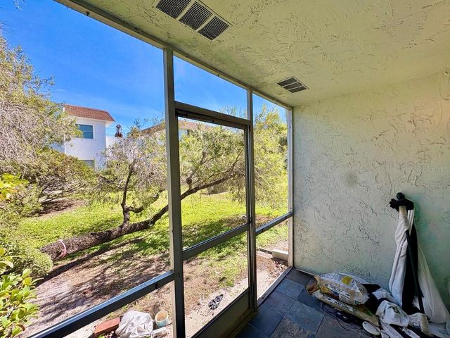 371 S MCMULLEN BOOTH ROAD 87, Clearwater, FL 33759