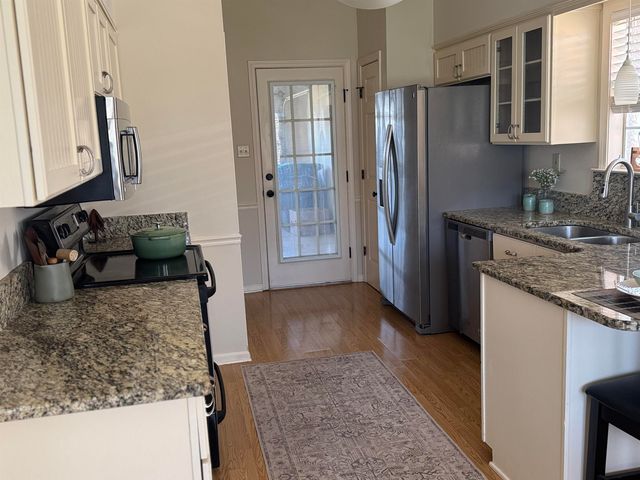 274 BENDIGO DR, Memphis, TN 38018