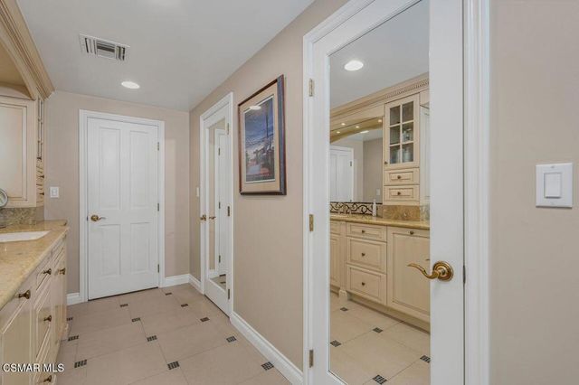 1495 N View Drive, Westlake Village, CA 91362