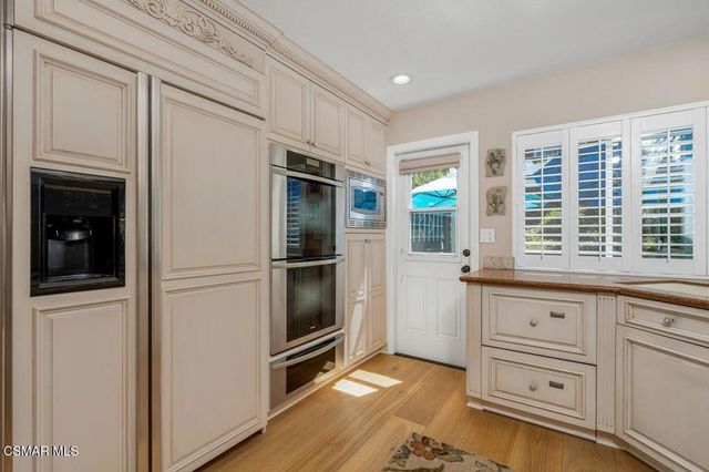 1495 N View Drive, Westlake Village, CA 91362