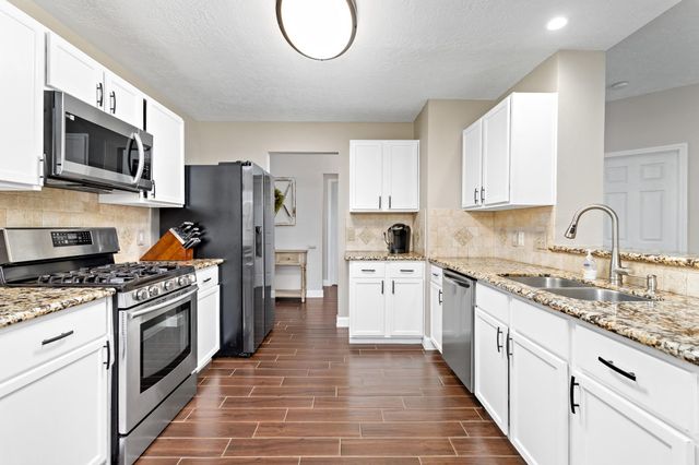 7311 S Choctaw Street Street, Baytown, TX 77521