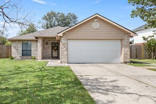 7311 S Choctaw Street Street, Baytown, TX 77521