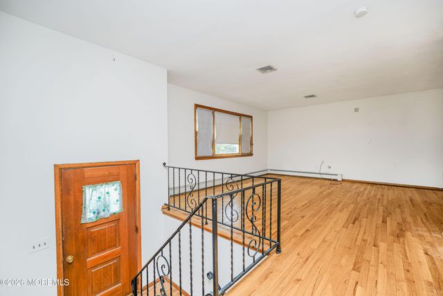 69 Whalepond Road, Oakhurst, NJ 07755