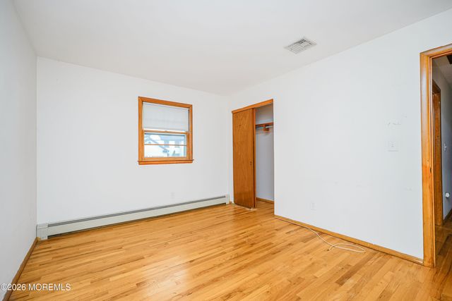 69 Whalepond Road, Oakhurst, NJ 07755