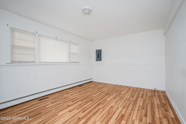 69 Whalepond Road, Oakhurst, NJ 07755