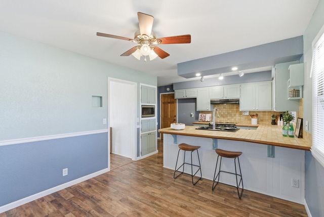 811 N Peterson, Wichita, KS 67212