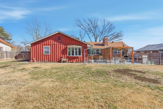 811 N Peterson, Wichita, KS 67212