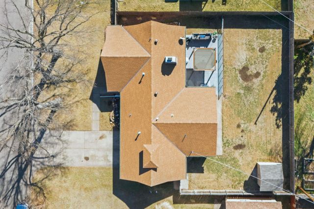 811 N Peterson, Wichita, KS 67212