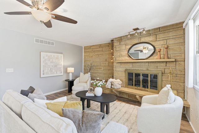 811 N Peterson, Wichita, KS 67212