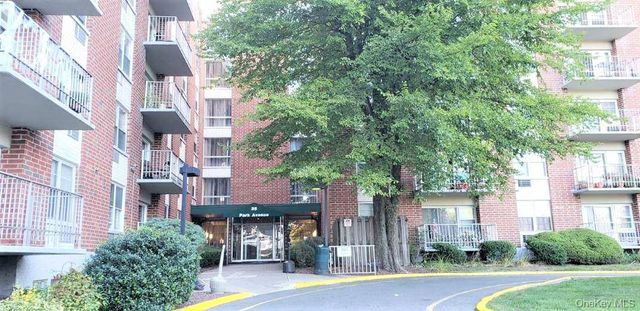 35 Park Avenue 5S, Suffern, NY 10901