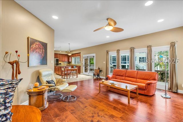 21 Vista Point Dr, Savannah, GA 31406