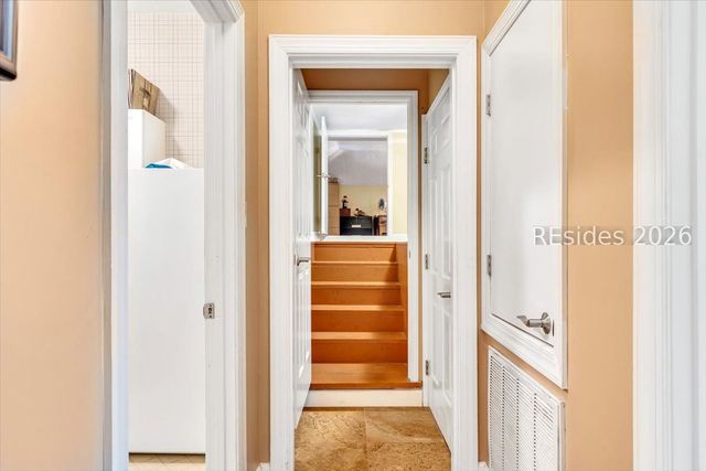 21 Vista Point Dr, Savannah, GA 31406