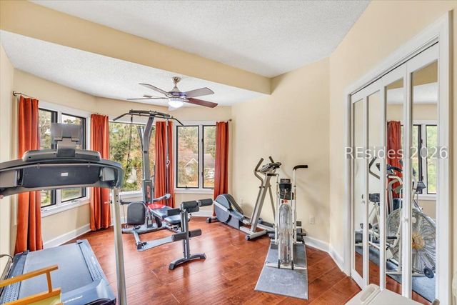 21 Vista Point Dr, Savannah, GA 31406