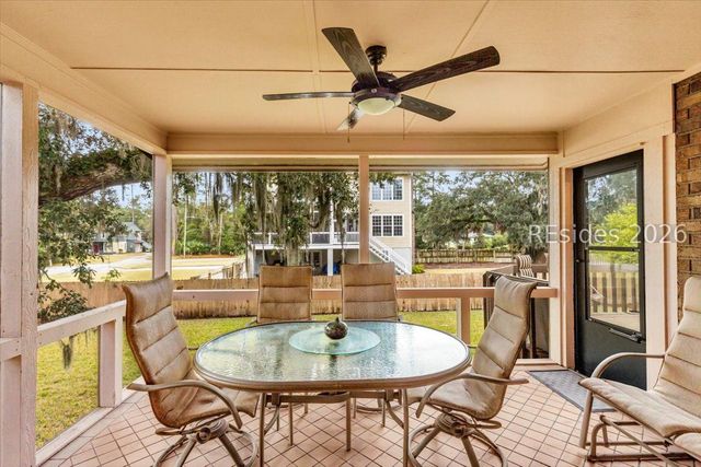 21 Vista Point Dr, Savannah, GA 31406