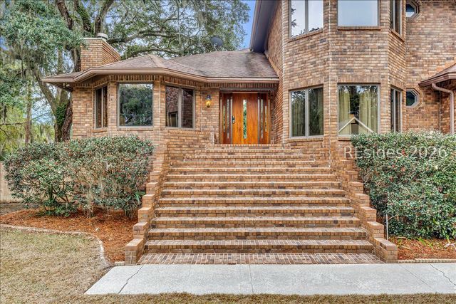 21 Vista Point Dr, Savannah, GA 31406