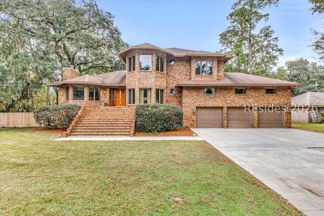 21 Vista Point Dr, Savannah, GA 31406