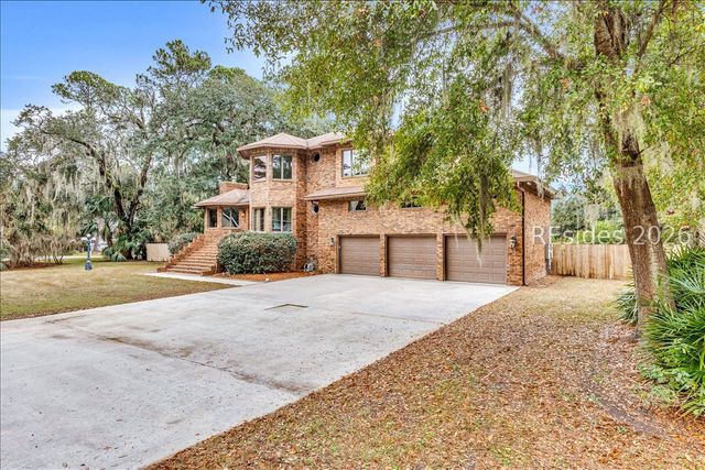 21 Vista Point Dr, Savannah, GA 31406