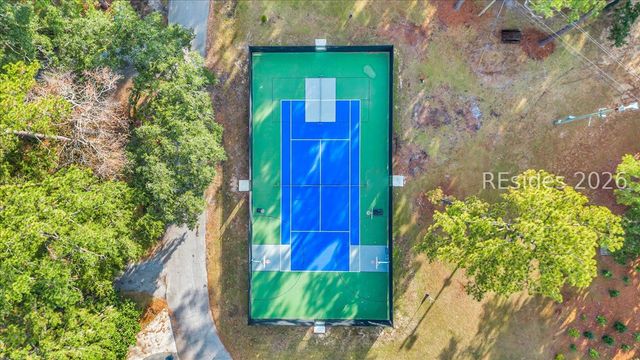 21 Vista Point Dr, Savannah, GA 31406
