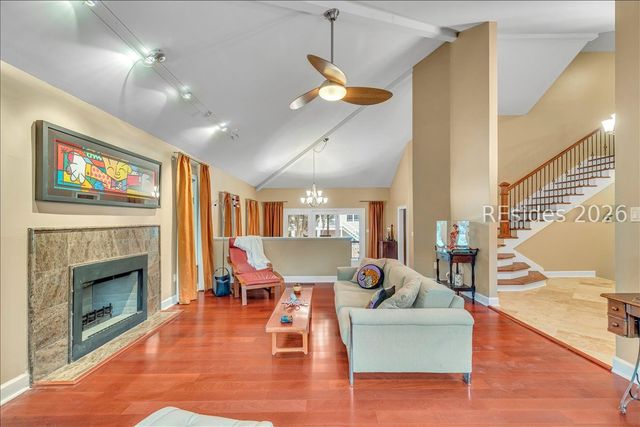 21 Vista Point Dr, Savannah, GA 31406