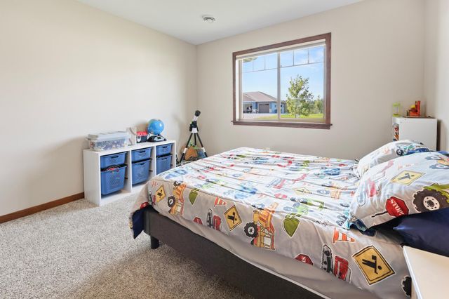 214 Woolgrass Way, Avon, MN 56310