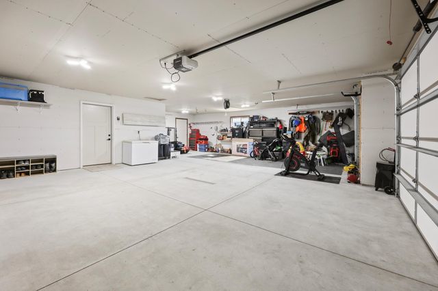 214 Woolgrass Way, Avon, MN 56310