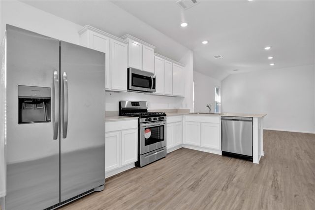 3034 Marble Rise Trail, Kingwood, TX 77365