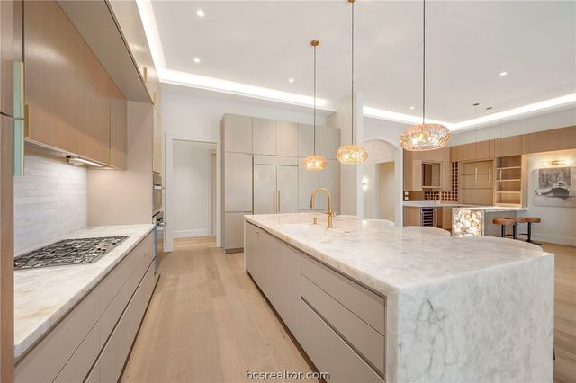 4212 Tuscany Court, Bryan, TX 77802