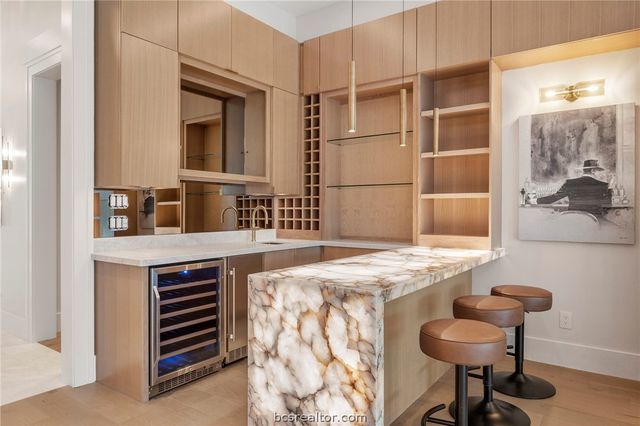 4212 Tuscany Court, Bryan, TX 77802